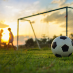 Márcio Velho da Silva revela como o futebol pode impulsionar o desenvolvimento de competências fundamentais em crianças e adolescentes.