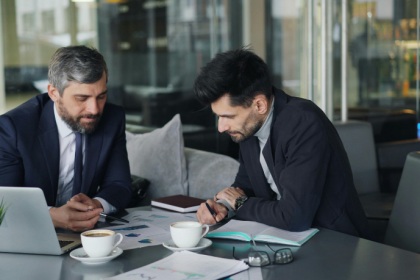 A IA generativa sem governança pode ampliar riscos operacionais e jurídicos, destaca Nexdata Tecnologia Ltda.